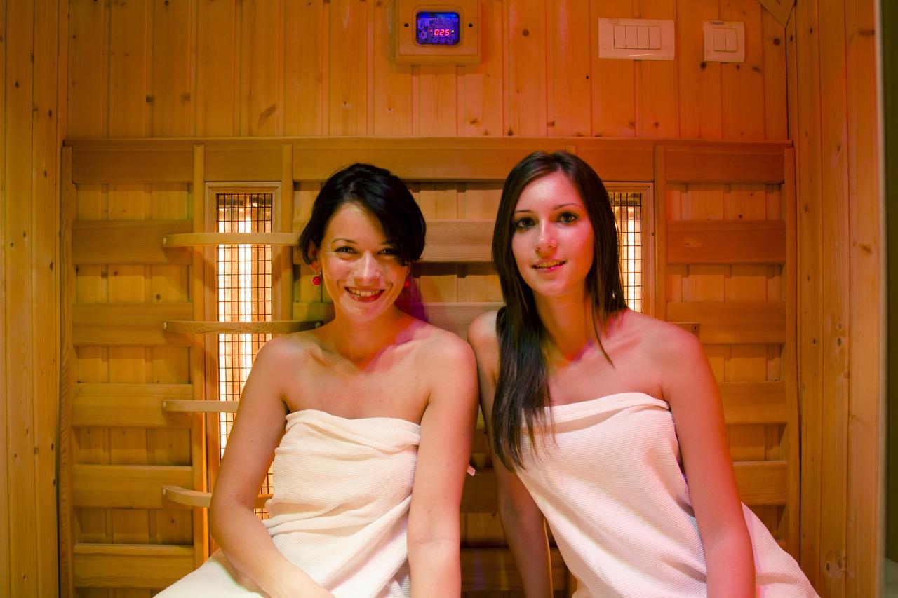 Gosztola Gyoengye-Az Erdo Szallodaja エクステリア 写真